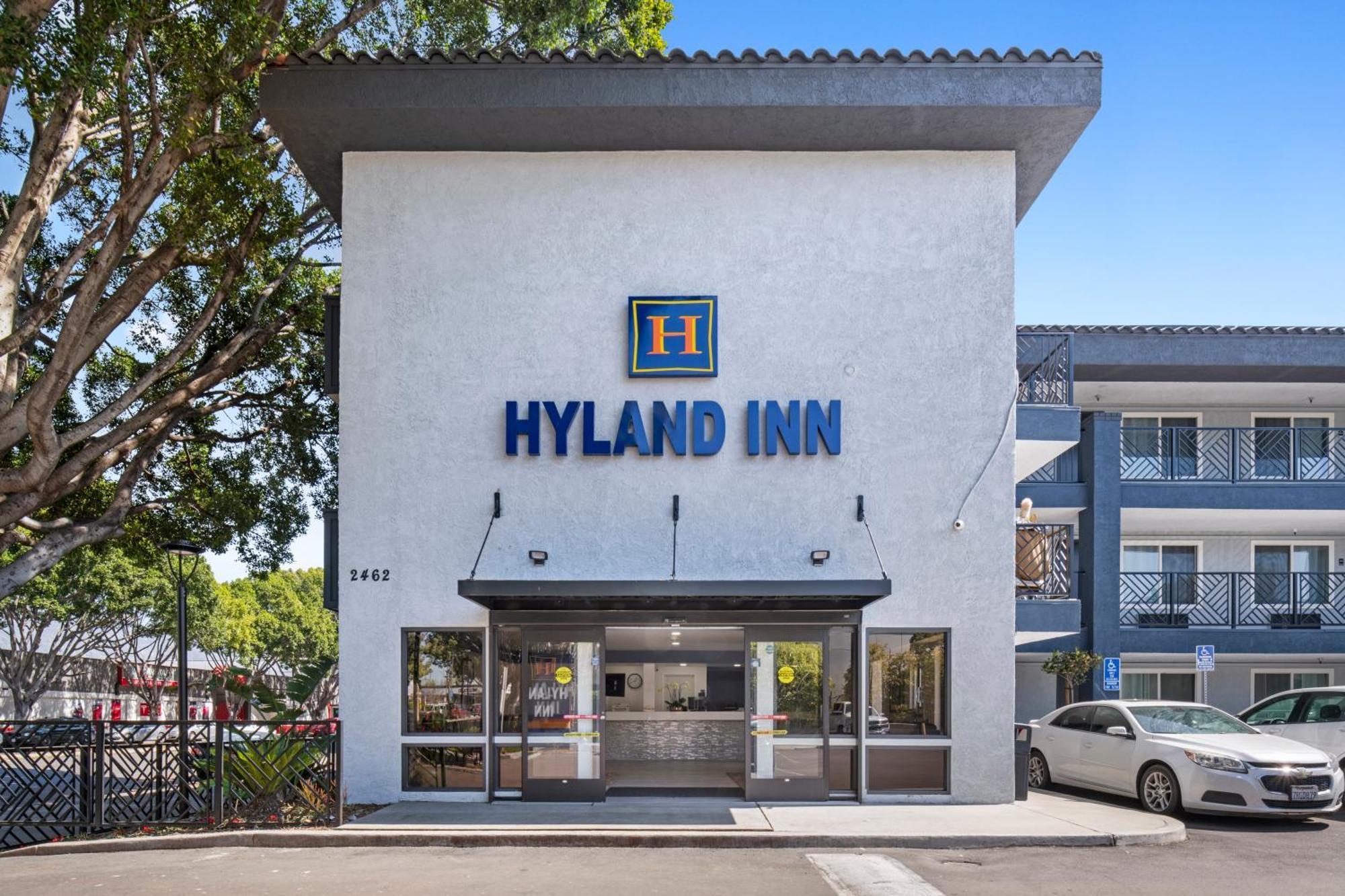 Hyland Inn Near Pasadena Civic Center Exteriör bild